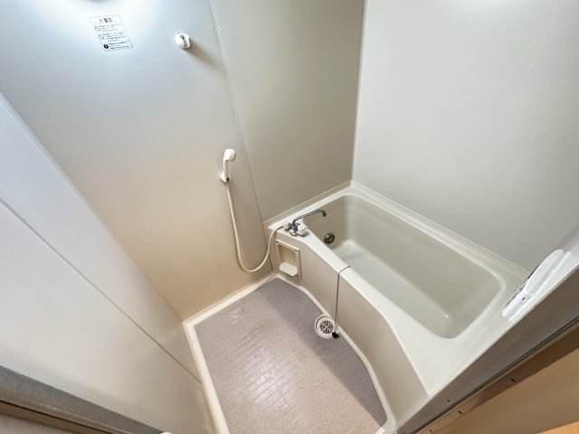 バス・シャワールーム　※クリーニング前