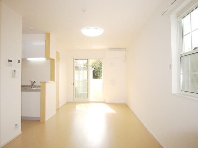 居室・リビング　★　同一施工会社イメージ　★