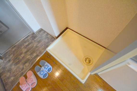 その他設備　室内に洗濯機置場があれば雨の日でも濡れる心配がございませんね