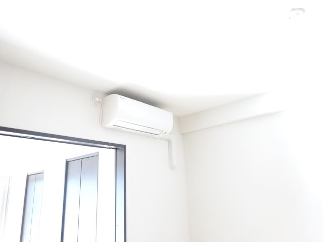 洗面設備　エアコン１台完備