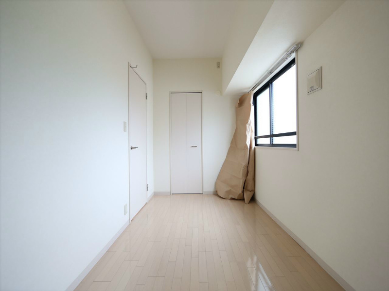 その他部屋・スペース　洋室6帖　クローゼット付（収納充実してます）