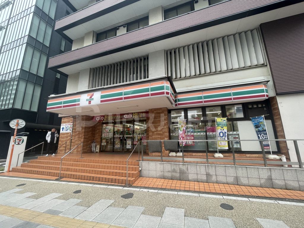 コンビニ　セブンイレブン台東雷門1丁目店（コンビニ）まで190m