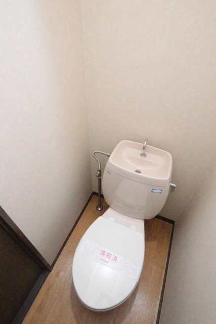 トイレ　落ち着いた雰囲気ですね！