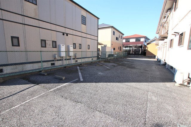 駐車場　【空要確認】