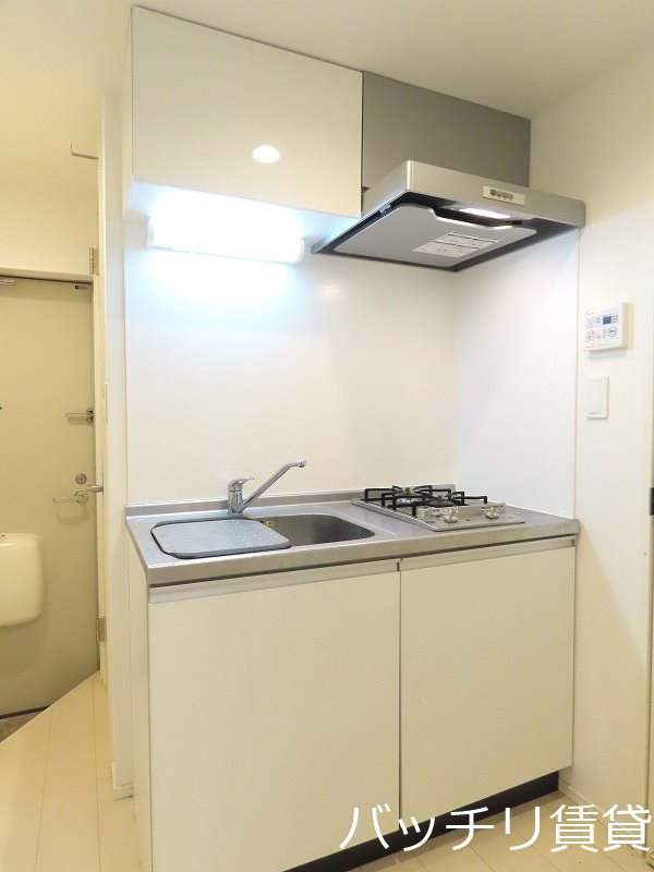 キッチン　同型タイプの為、現状を優先致します。