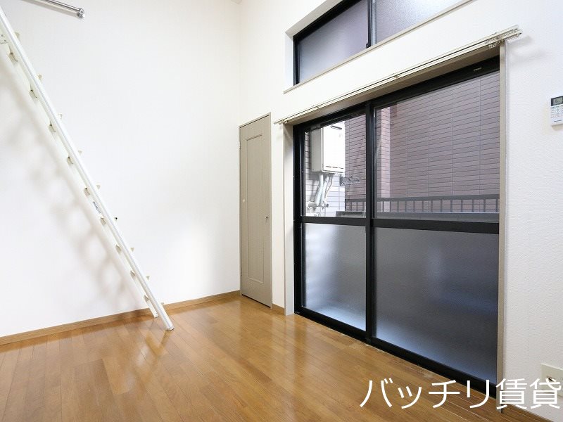 バルコニー　画像は同型タイプの為、現状を優先致します。