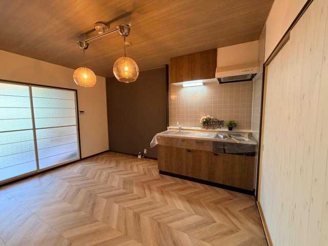 キッチン　新しいシステムキッチン