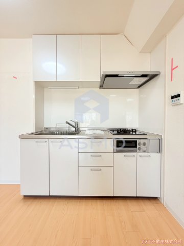 キッチン　同マンション別部屋　参考写真