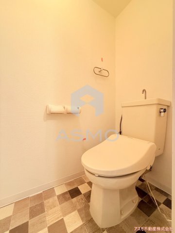 トイレ　同マンション別部屋　参考写真