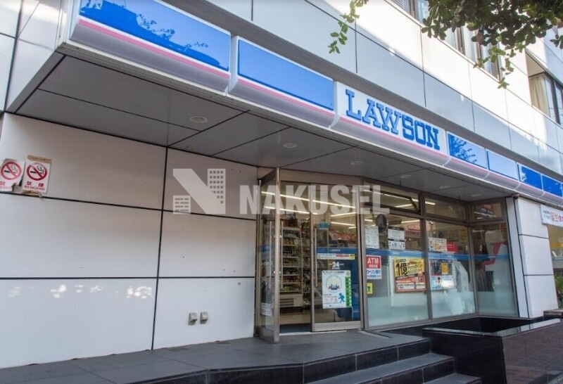 コンビニ　ローソン柿の木坂店（コンビニ）まで104m