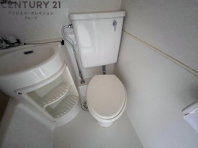 トイレ　浴室内にトイレが付いてます♪