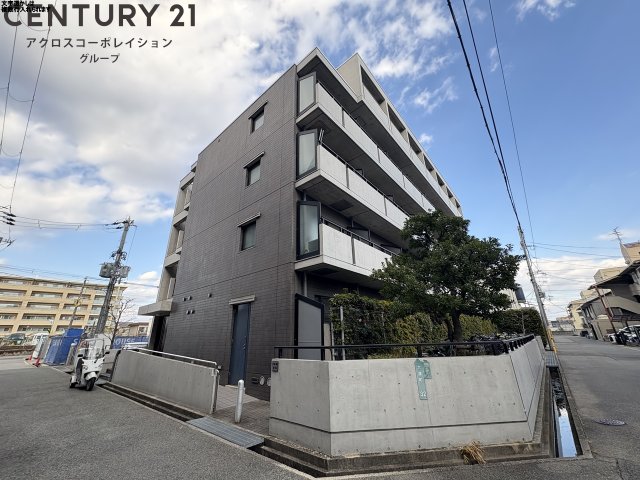 建物外観　安心のオートロック付き♪