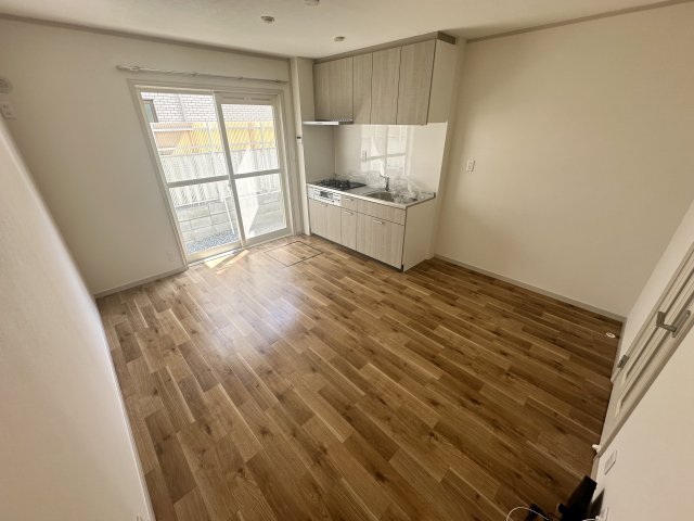 居室・リビング　南向きで明るいリビングです！