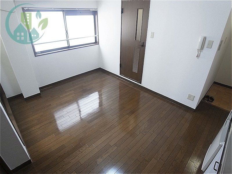 居室・リビング　シャトー璃美