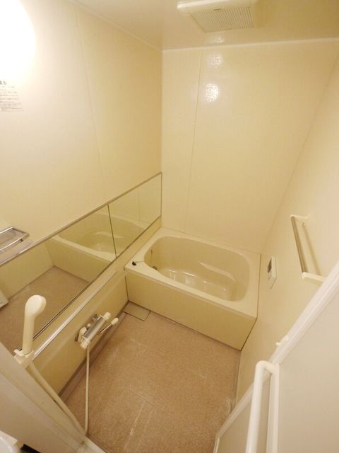 バス・シャワールーム　★バスルームの様子★