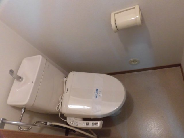 トイレ　ゆったりとした空間のトイレです