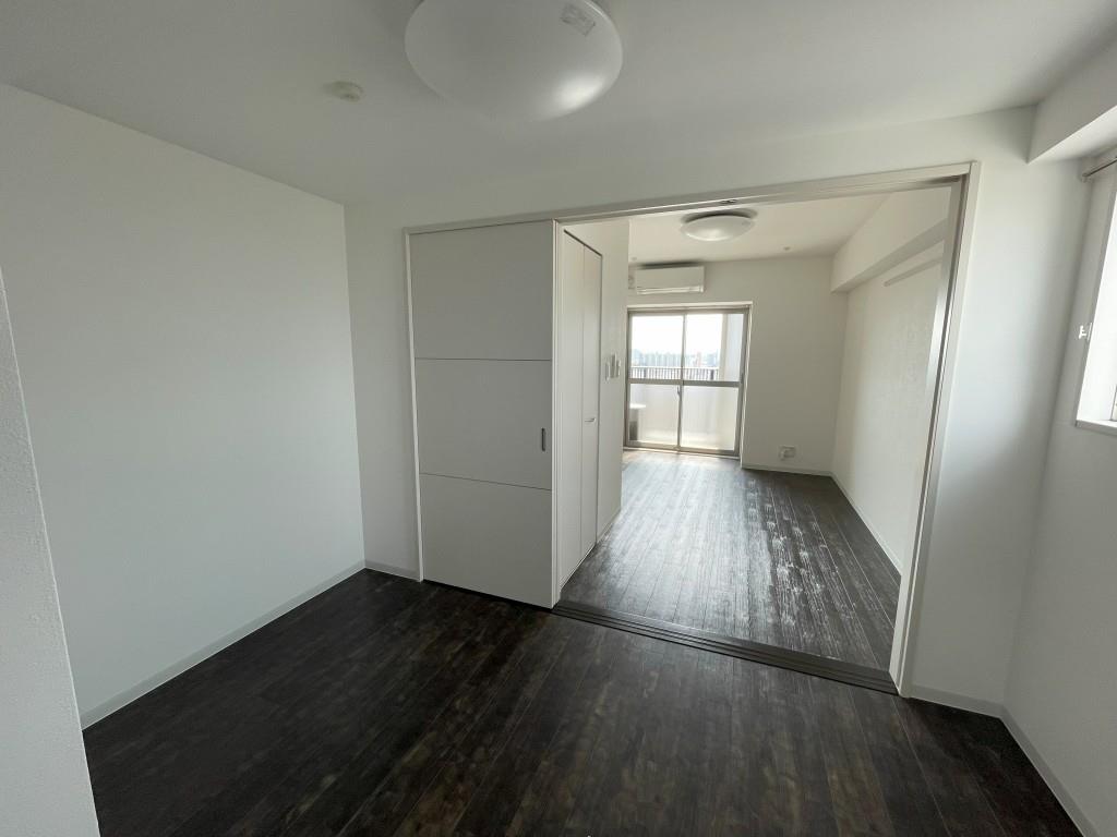 居室・リビング　シャンプードレッサー付き三面鏡