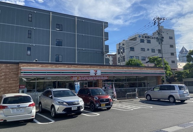 コンビニ　セブンイレブン 新潟住吉町店（コンビニ）まで223m