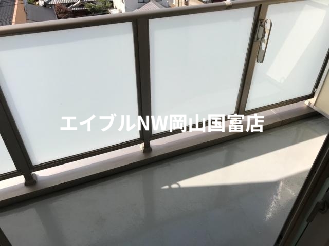 バルコニー　ベランダ