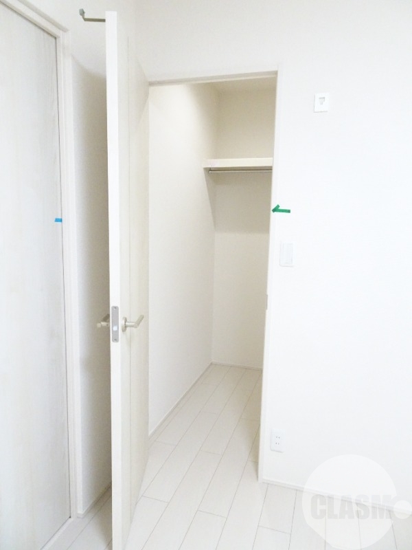 収納　ウォークインクローゼット