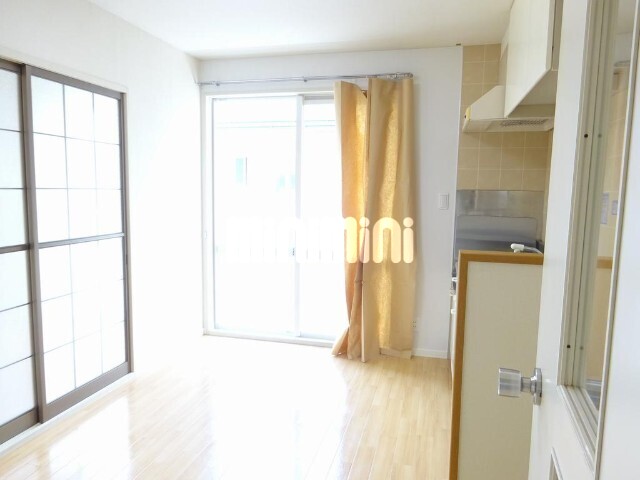 居室・リビング　同タイプのお部屋のイメージ画像です。