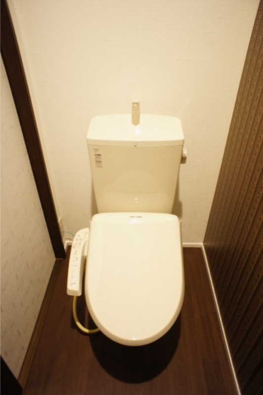 トイレ　図面と現状に相違がある場合には現状を優先