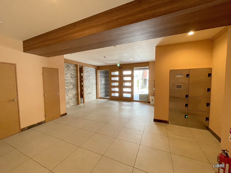 ロビー　宅配ボックス完備！