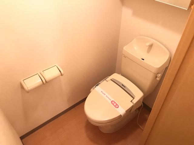 トイレ　シャワー付トイレ