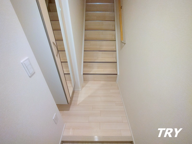 玄関　内装イメージ