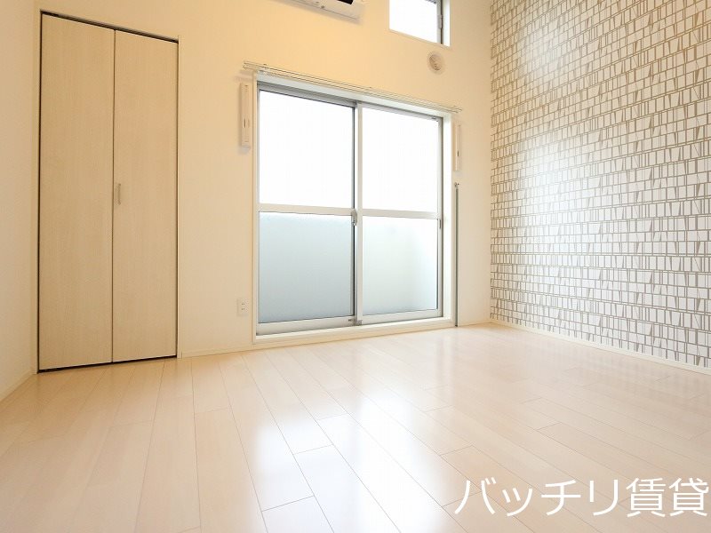 バルコニー　同型タイプの為、現状を優先致します。