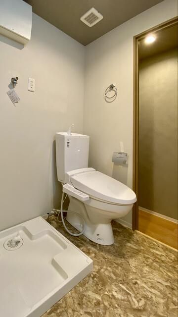 トイレ　ゆったりとした空間のトイレです