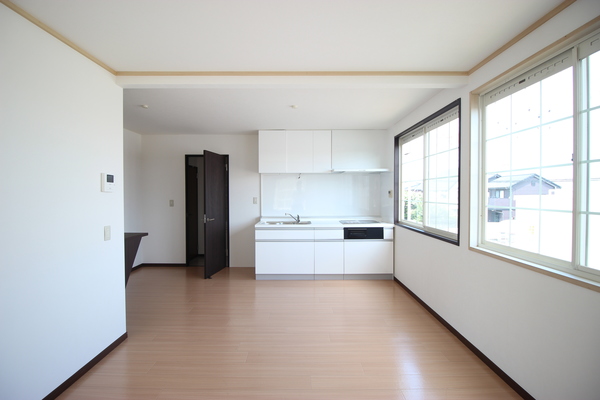 居室・リビング　広々リビング♪