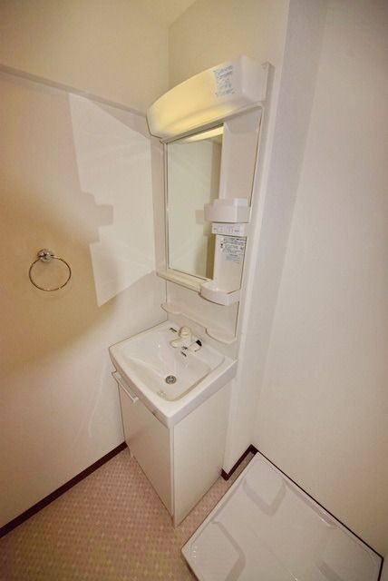 洗面設備　★都市ガス対応の築浅マンション★