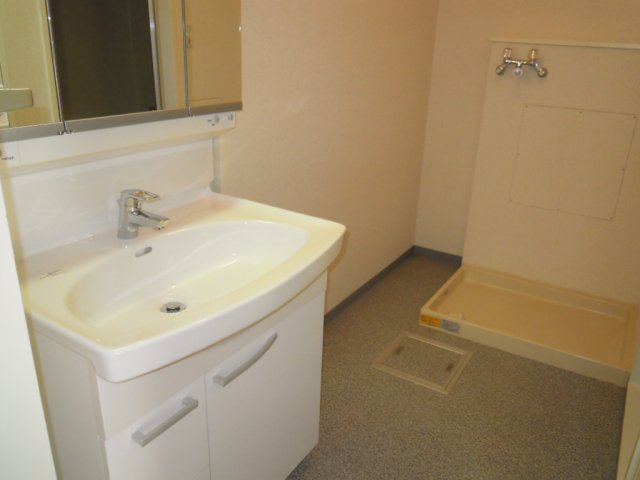 洗面設備　鹿の子台北ハイツ（GoodHome）