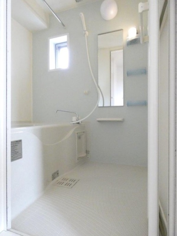 バス・シャワールーム　図面と現状に相違がある場合には現状を優先