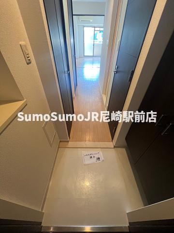 玄関　シンプルで使いやすい玄関です