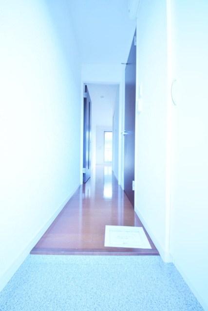 玄関　～ただいまっ～別部屋参照～