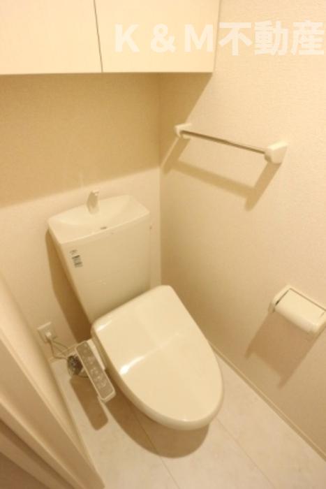 トイレ　落ち着いたトイレです