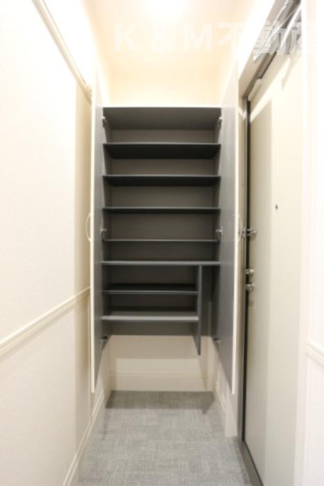 玄関　シンプルで使いやすい玄関です
