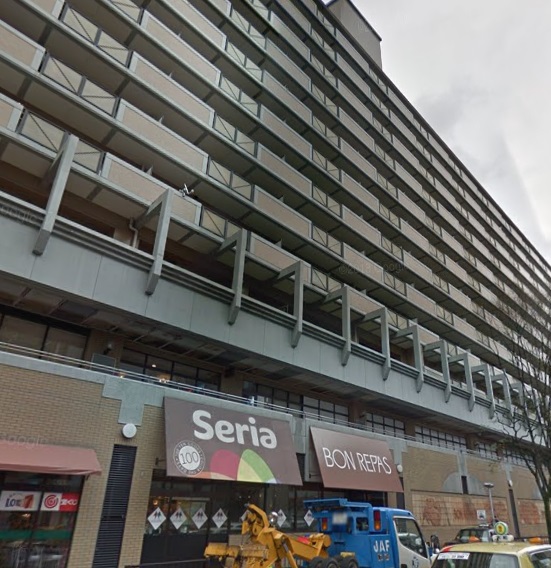 スーパー　ボンラパス高宮店（スーパー）まで784m