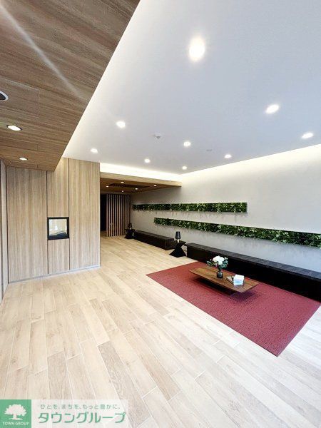 エントランス　エントランス