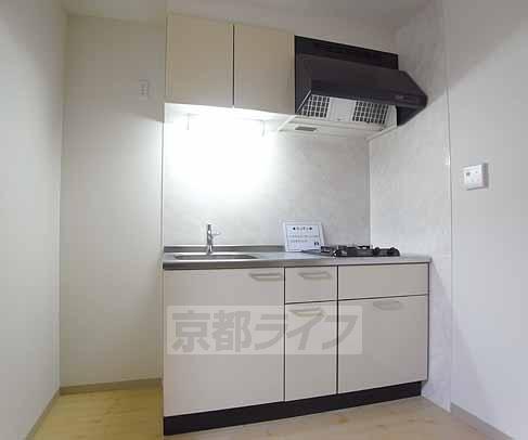 キッチン　広いキッチンですよ