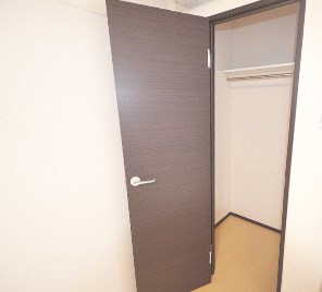 収納　写真は同型イメージです。