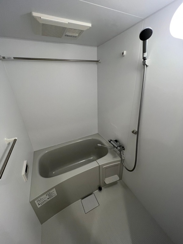 バス・シャワールーム　別部屋参考写真