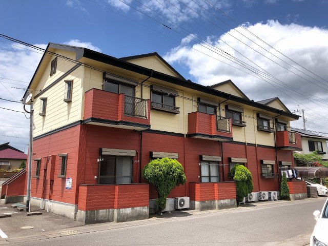 建物外観　姶良駅まで徒歩9分の駅近