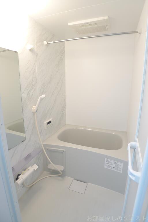 バス・シャワールーム　（写真は同タイプ）