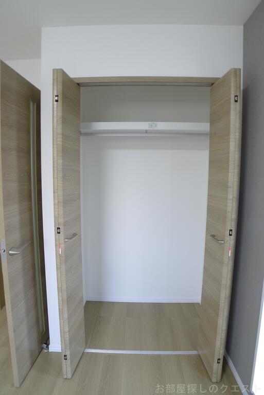 収納　（写真は同タイプ）