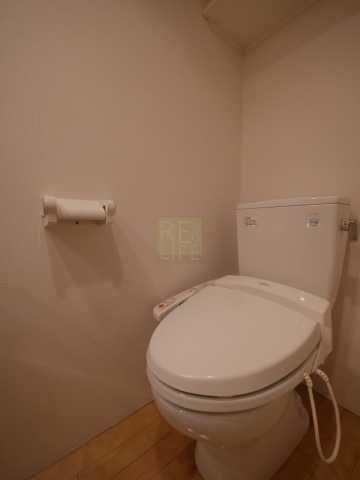 トイレ　お電話でお問合せのお客様を対象に初期費用割引中。