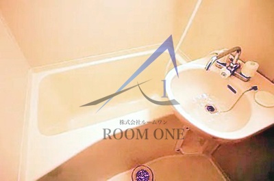 バス・シャワールーム　お風呂です。