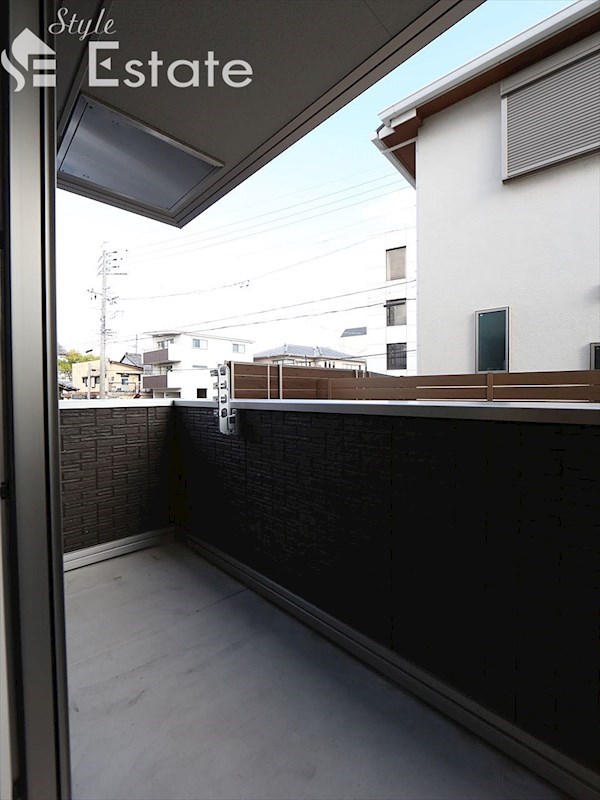 バルコニー　バルコニー